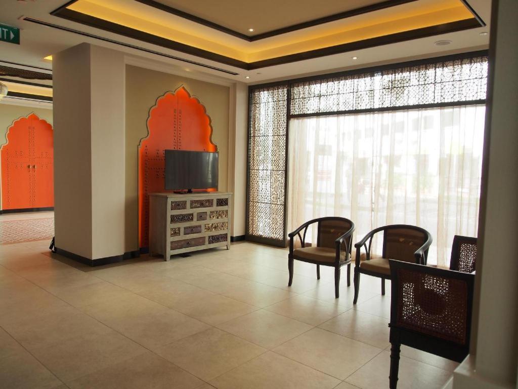 Aqueen Heritage Hotel Little India Singapore Bagian luar foto