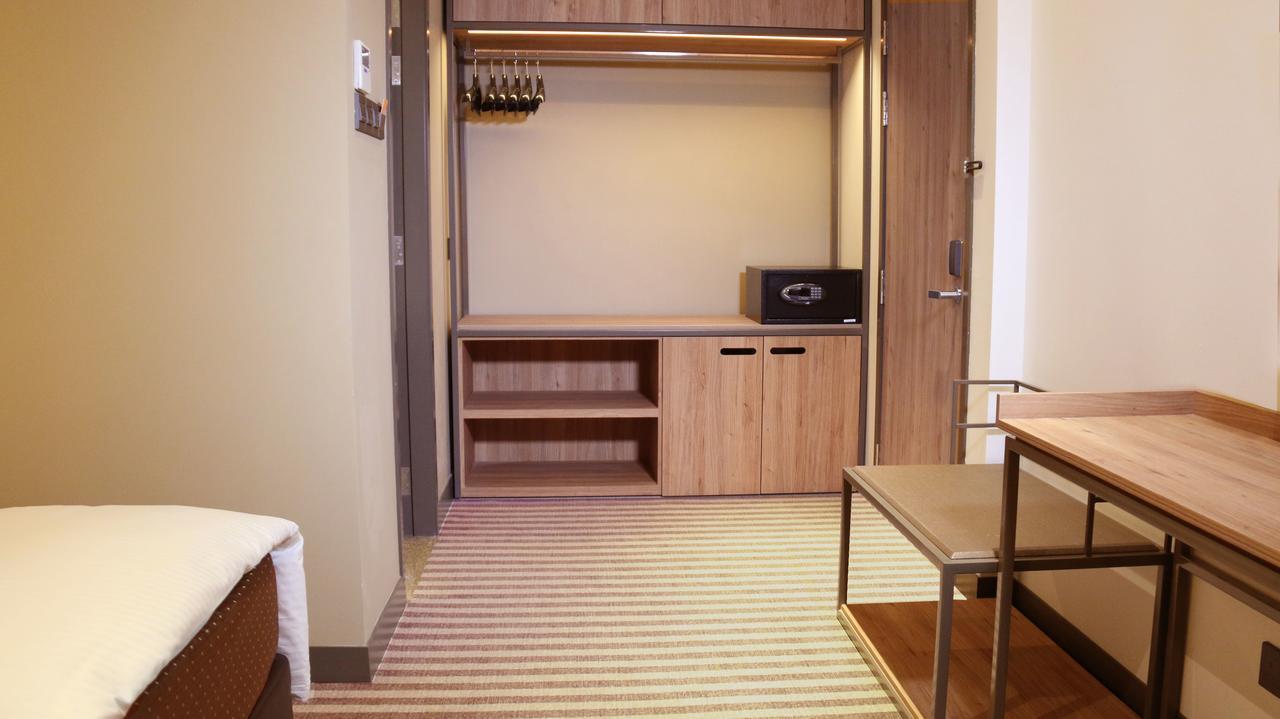 Aqueen Heritage Hotel Little India Singapore Bagian luar foto